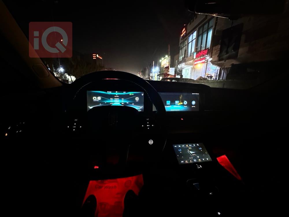 بێستون T99